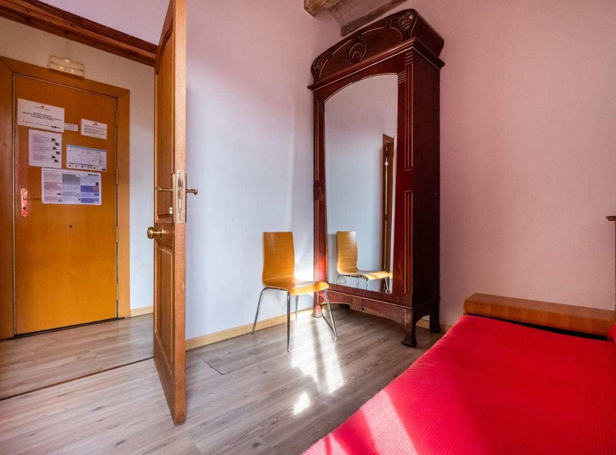 Apartamentos El Pintor Barcelona Eksteriør billede