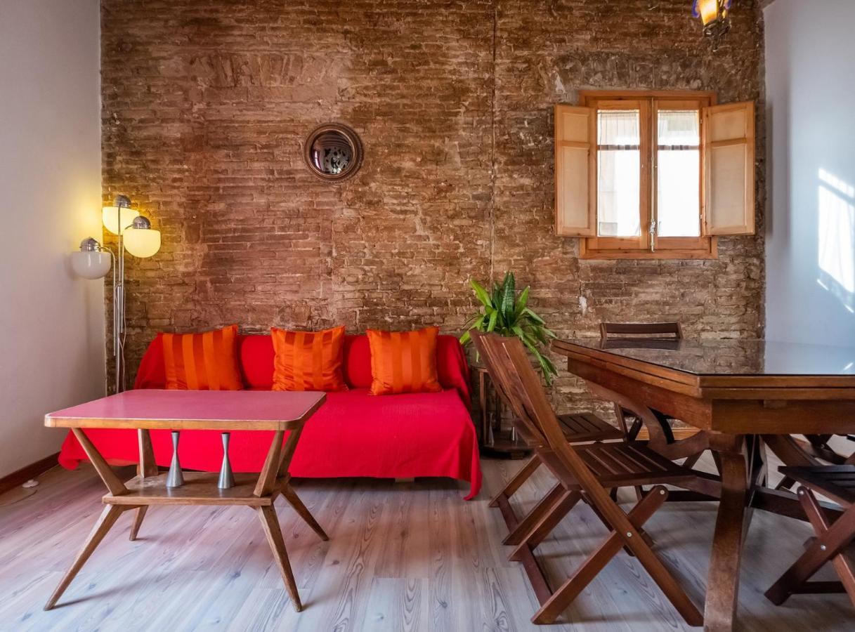 Apartamentos El Pintor Barcelona Eksteriør billede